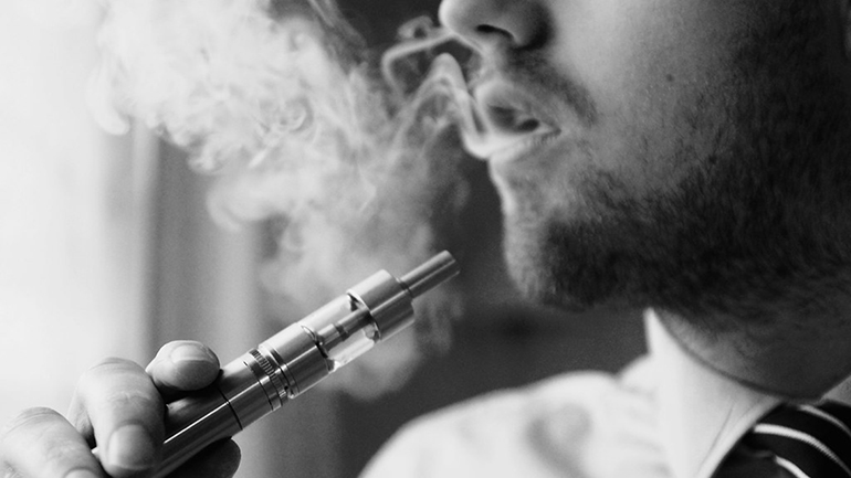 Νέα έρευνα για το κάπνισμα: Κενό στην ενημέρωση για τα ενναλακτικά προϊόντα καπνού